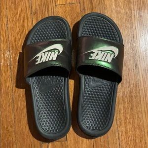 Nike slides